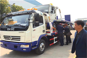 叶榭镇汽车道路救援拖车价格